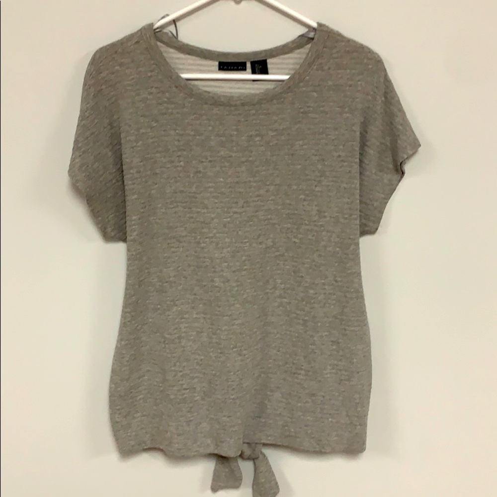 NWOT Tahari Women’s Blouse